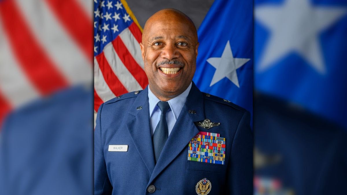 Brigadier General Christopher "Mookie" Walker Headshot in Uniform